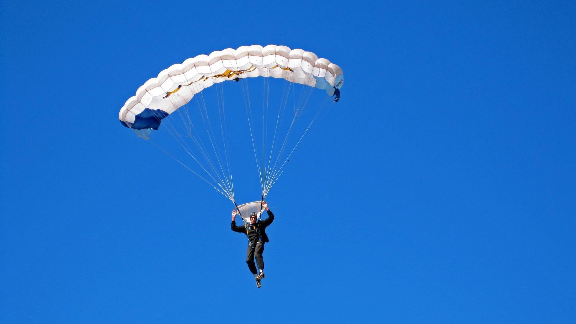 罗贝托深情告别阿尔巴，并肩作战是我的福气，愿新征程一切顺利