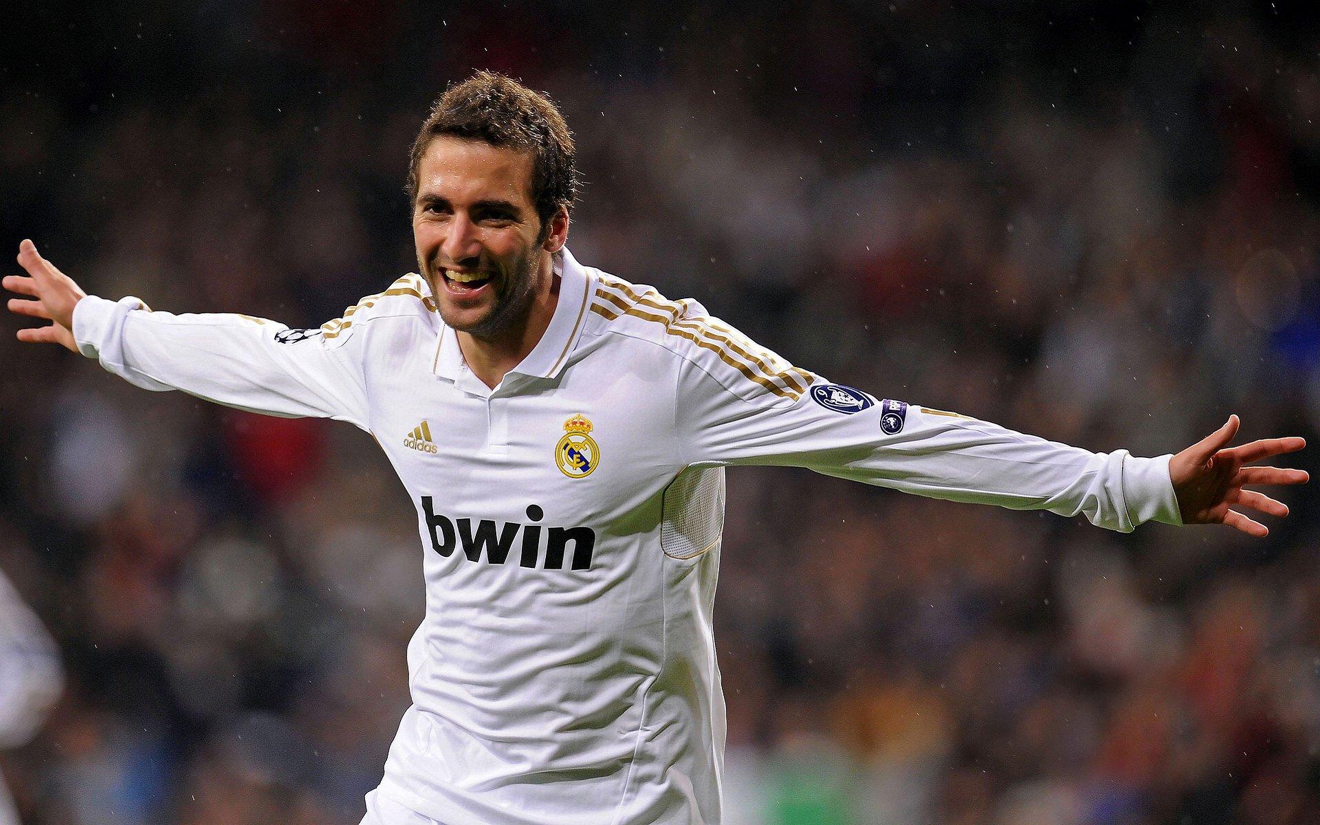 罗马诺：皇马全队都支持阿隆索；瓜帅是罗德里戈的超级粉丝